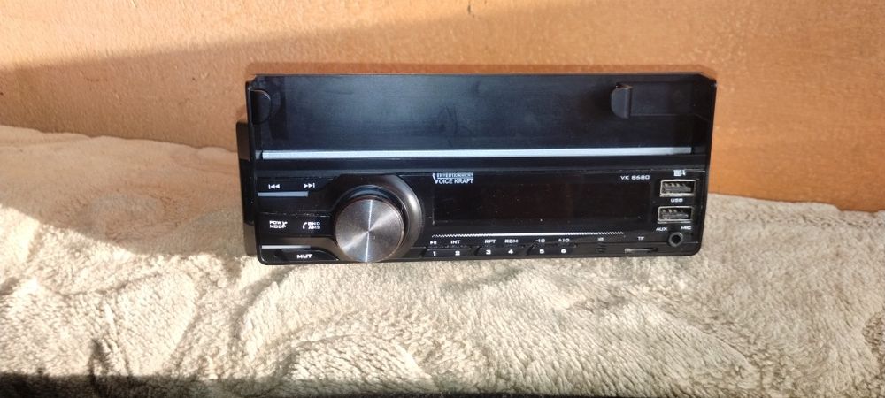 Radio samochodowe z bluetooth i USB /zamiana