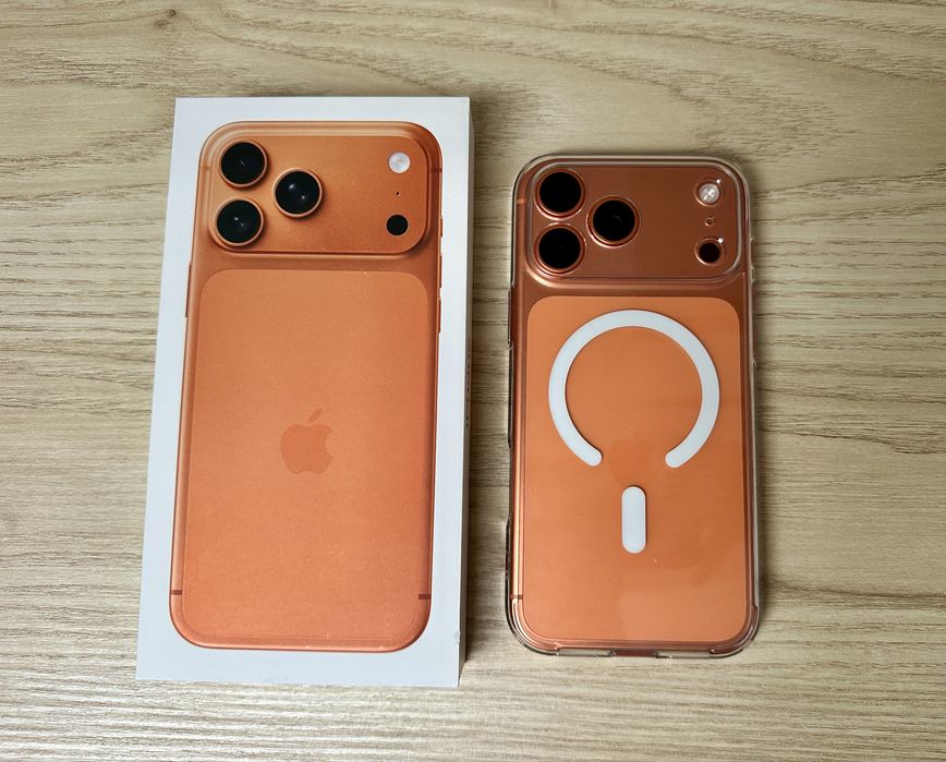 Iphone 17 pro max kosmiczny pomarańcz