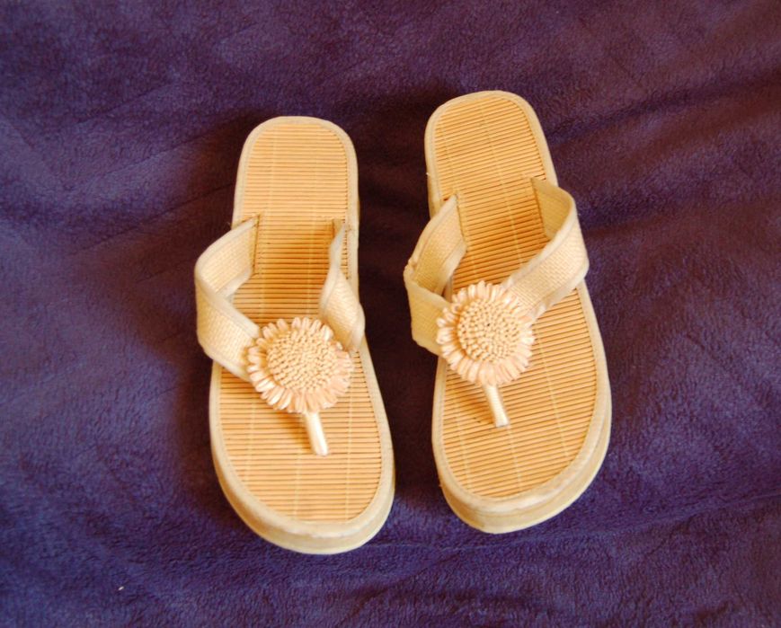 buty damskie letnie klapki 39 podwyższone buty na sesje zdjęciowe