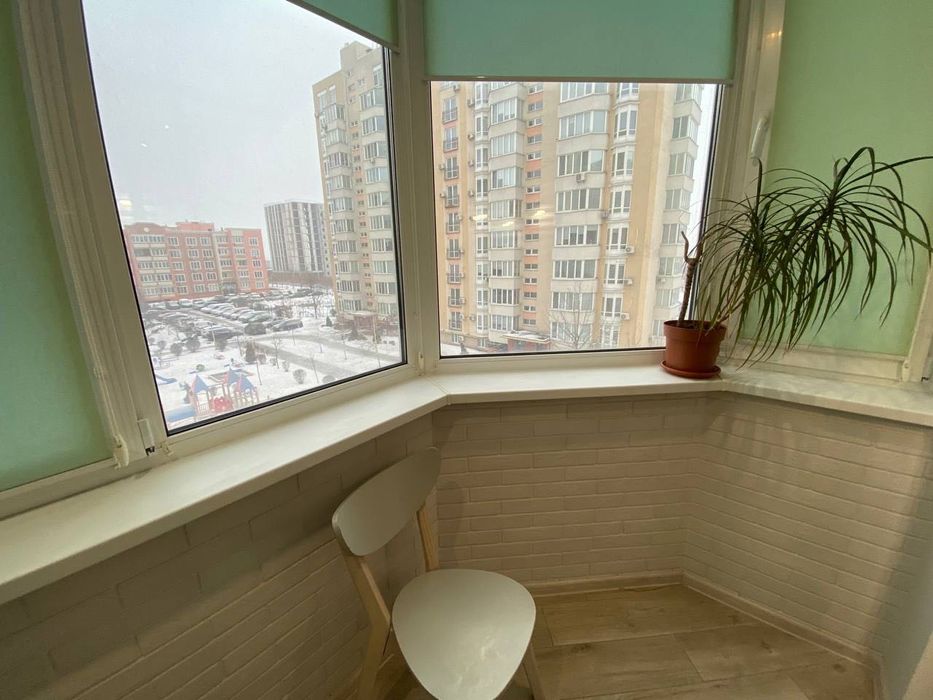 Здам 2-х кв,Святопетрівське,Б-р Л.Украінки 10-в