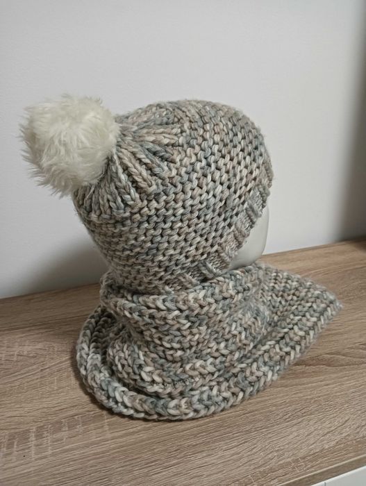 Conjunto Gorro + Gola Cinza e Bege – Inverno