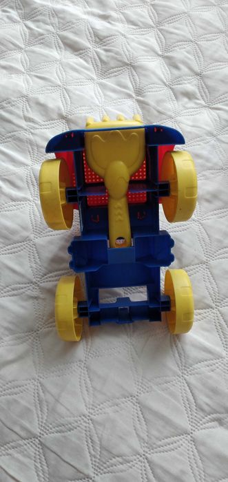 Zestaw zabawek do piasku piaskownicy nad morze w plecaku + autko