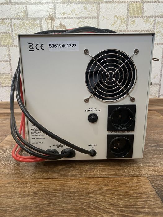 Джерело Безперебійного живлення  VOLT POLSKA sinusPRO-1500Е