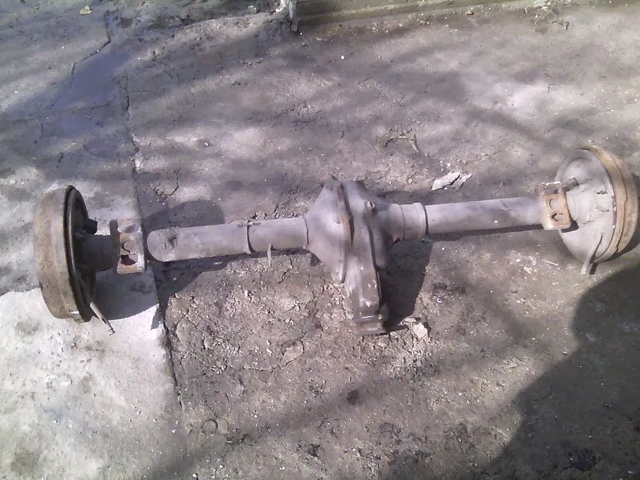 Мост газ 2410. Задний мост волга 2410. Редуктор заднего моста газ 2410. Мост газ 2410. Задний мост газ 2410.