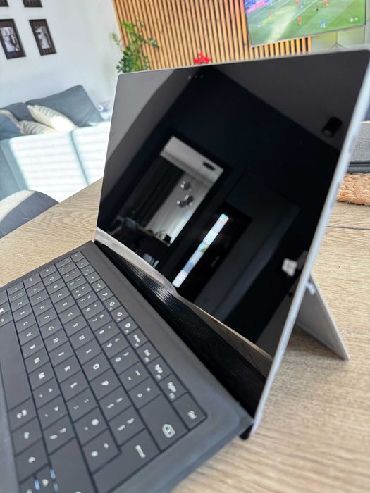 Microsoft Surface PRO 3 Intel Core i5 8GB RAM 256GB