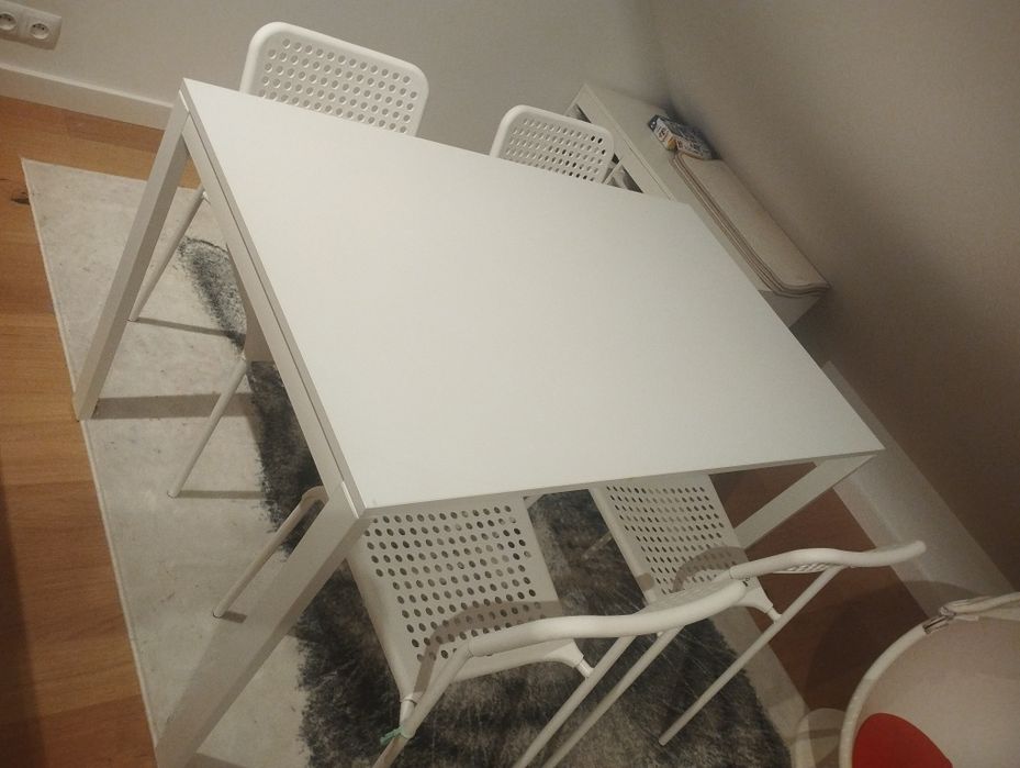 Stół Ikea 125x75 plus 4 krzesła