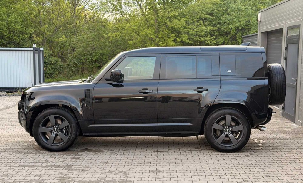 Land Rover Defender L663  Бампер зад перед 2023