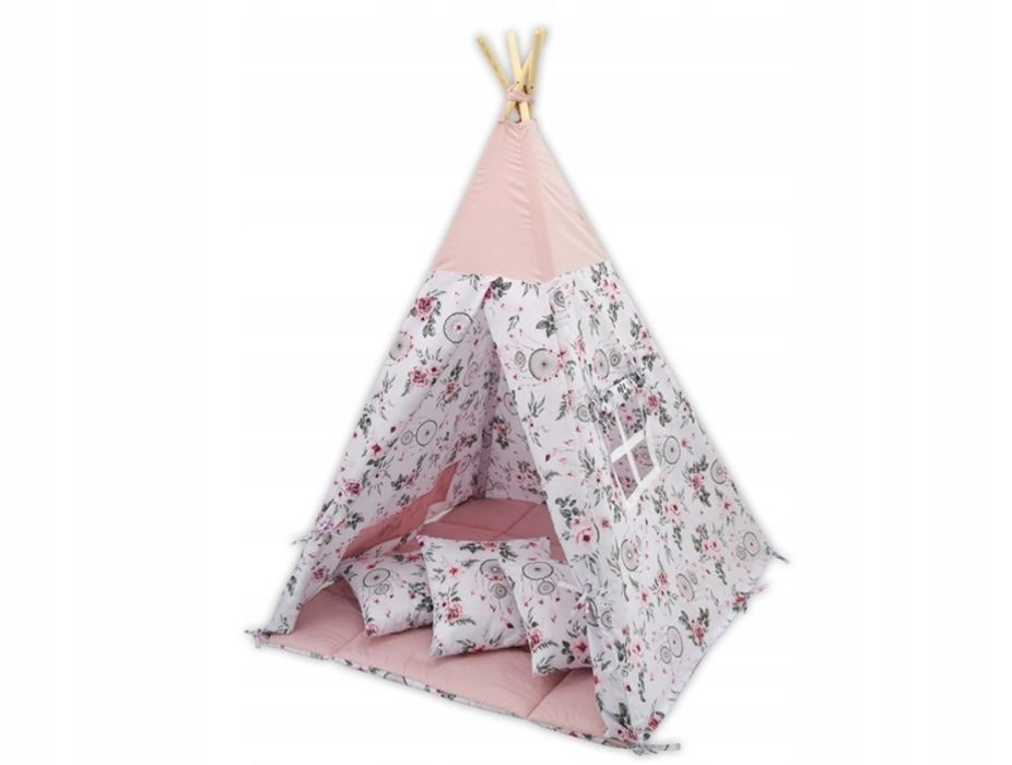 Namiot, tipi z matą i poduszkami