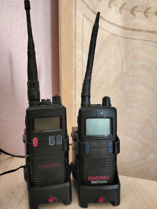 Две рации Entel HT