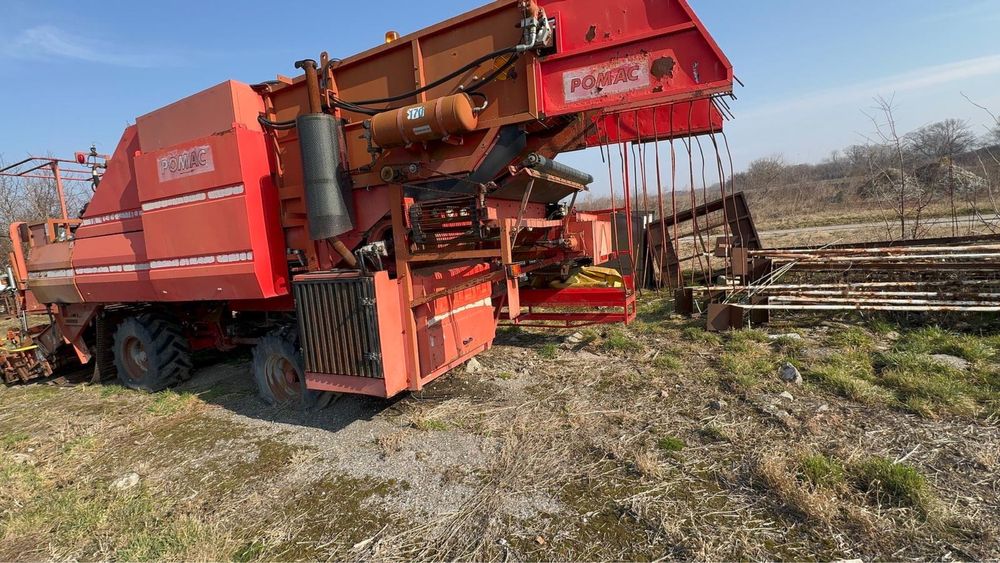Kombajn do pomidorów Pomac