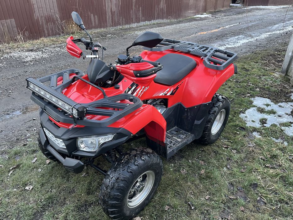 Продаю квадроцикл Loncin lx200