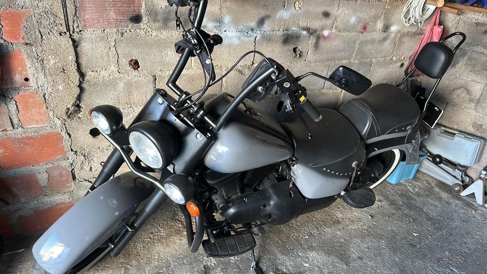 Suzuki Intruder VL 1500LC