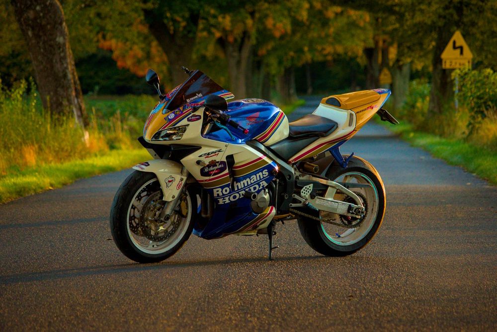 Honda CBR600rr pc37 2004r.