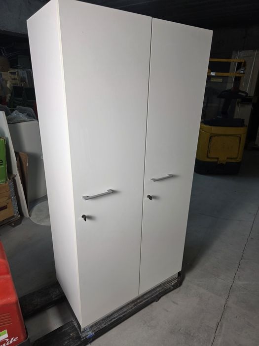 Szafa  Martela z zamkami biała , solidna ,Finska jakość