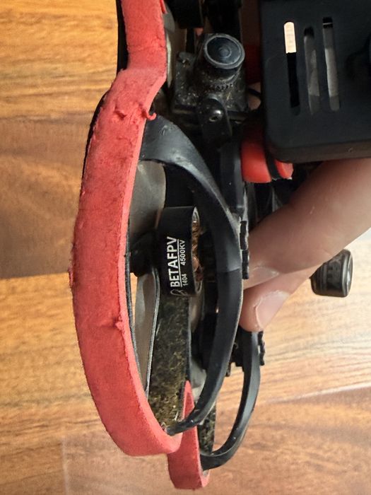 Beta95X V3 Whoop HD 4500kv FPV TBS Crossfire lipo 4S + dodatki