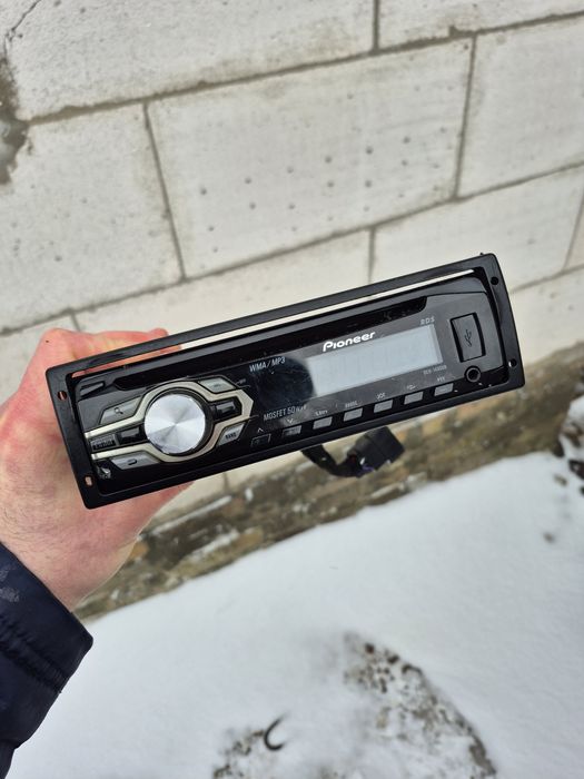 Магнитола Pioneer BT