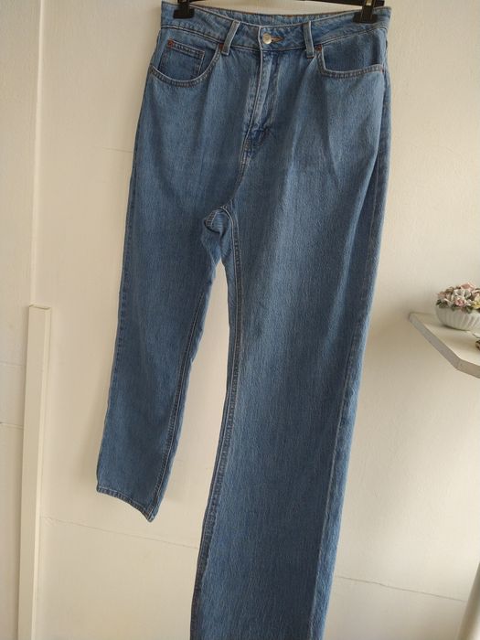 Calças de Ganga H&M, Cintura Alta / Corte Reto - H&M - Tamanho 40