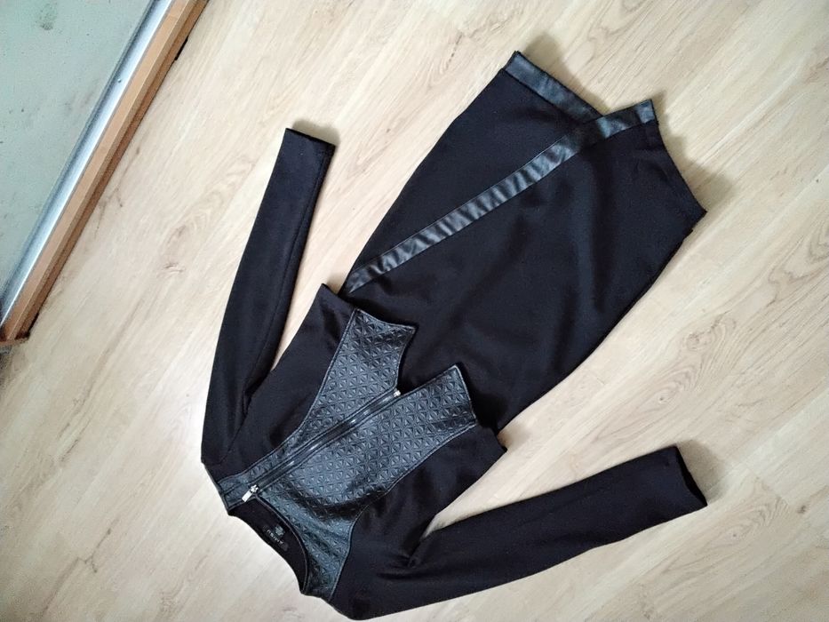 Sukienka młodzieżowo- damska codzienno - wizytowa w rozmiarze S