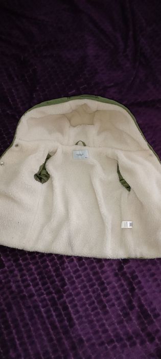 Курточка для дівчинки