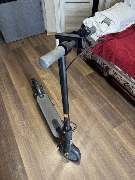 Продам Елекросамокат