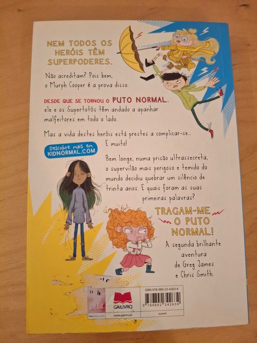 Livro Puto Normal e os Supervilões