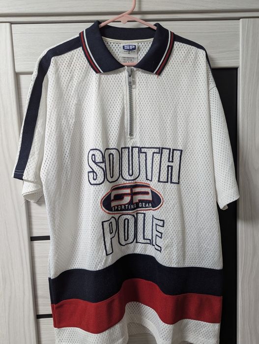 Футболка South pole