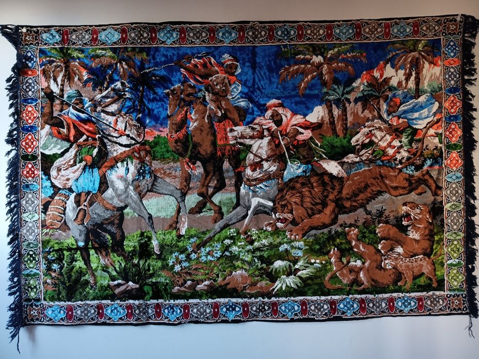 Tapete / Tapeçaria Vintage Anos 70 – Tema Caça – 185x124cm