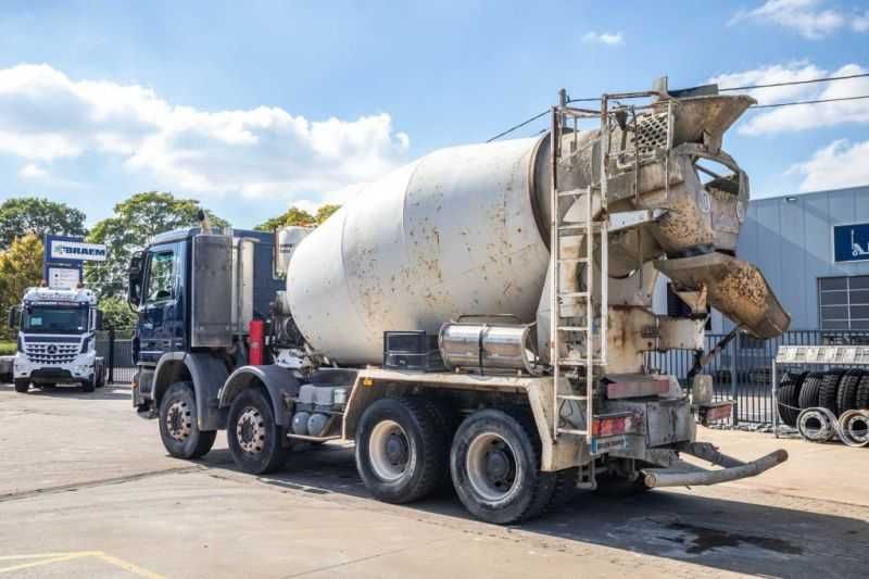 Вантажний автомобіль MERCEDES ACTROS 3241 BB-MP2+STETTER