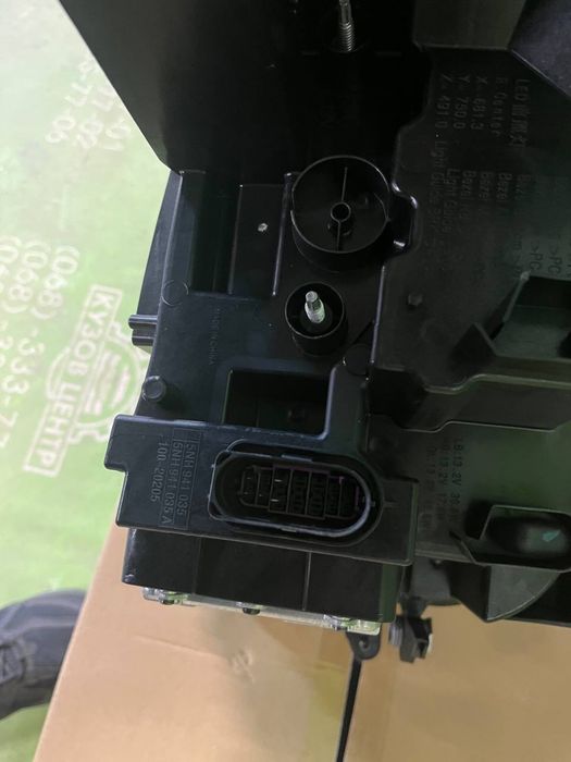 Фари Volkswagen Tiguan 2 2020 - 2024 в НАЯВНОСТІ тигуан фара з блоками