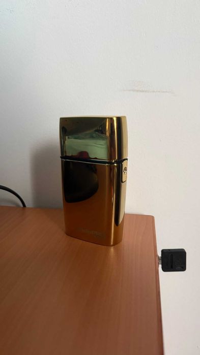 Babyliss Pro Foilfx02 Gunsteel Maquina de Barbear Dourada