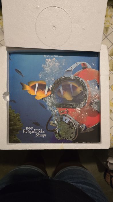 Livro "Portugal em Selos" completo - 1998