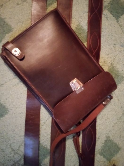 Продам військові ремені з польовою сумкою.