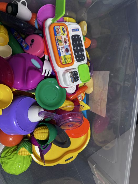 Кухня  Smoby та каструлі, овочі, фрукти до неї