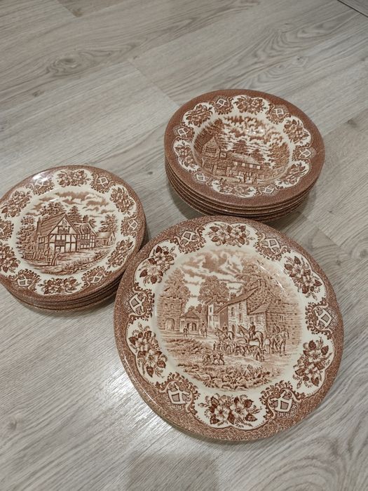 Pratos de porcelana inglesa 18 peças