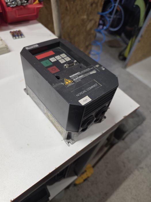 Falownik Nordac compact SK550/1