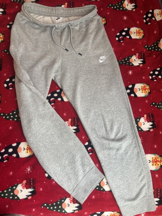 Спортивні штани оригінал жіночі nike
