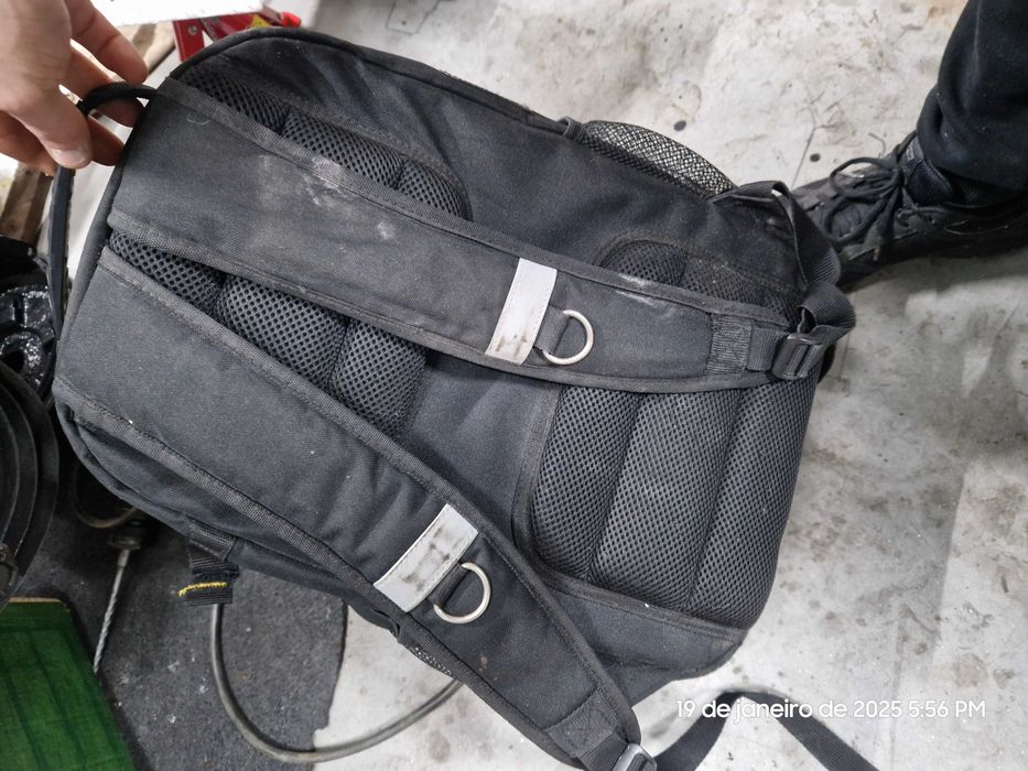 Mochila Stanley trabalho com separador/arrumador