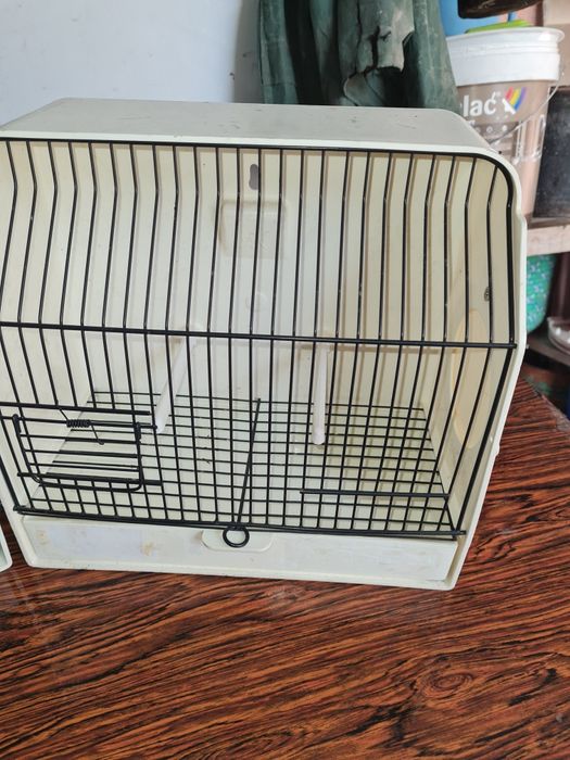 Gaiolas de exposição para aves