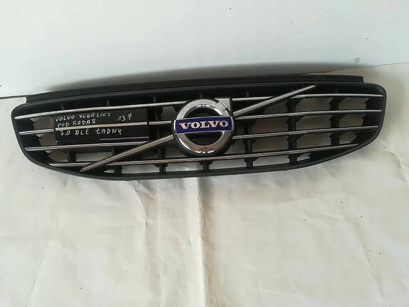 Atrapa grill przód Volvo XC 60 Lift BEZ RADARU