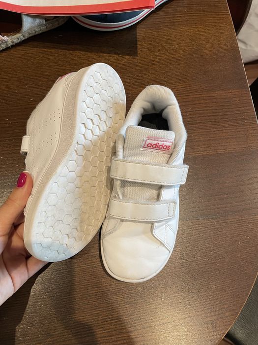 Ténis criança nike e adidas