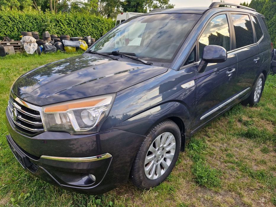 SsangYong/KGM Rodius Wygodny , Duży , 6 osobowy , Udokumentowany Przebieg