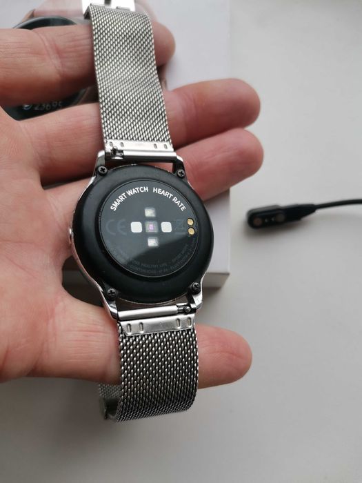 Продам смарт годинник Smart Watch DT88 Pro