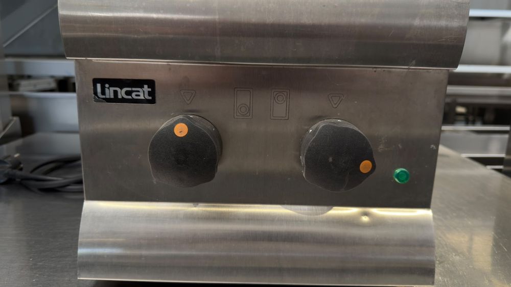 Placa elétrica Lincat