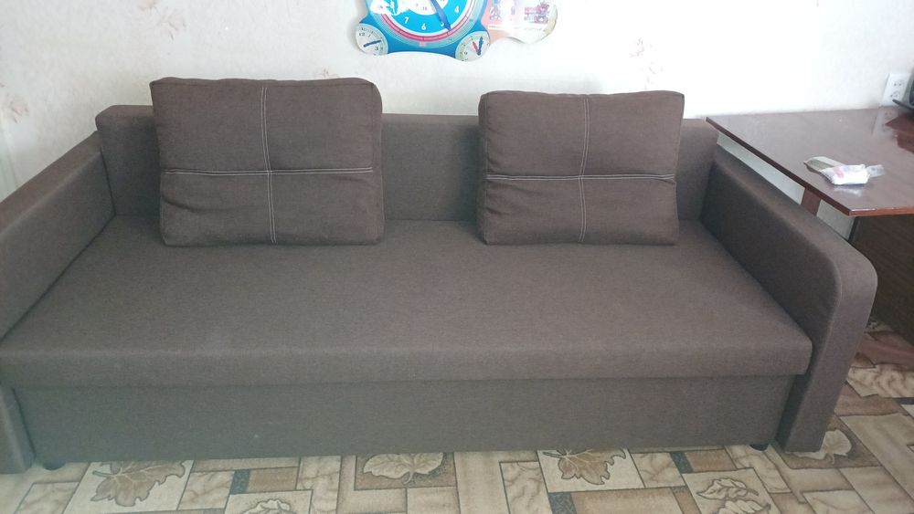 Диван розкладний в гарному стані