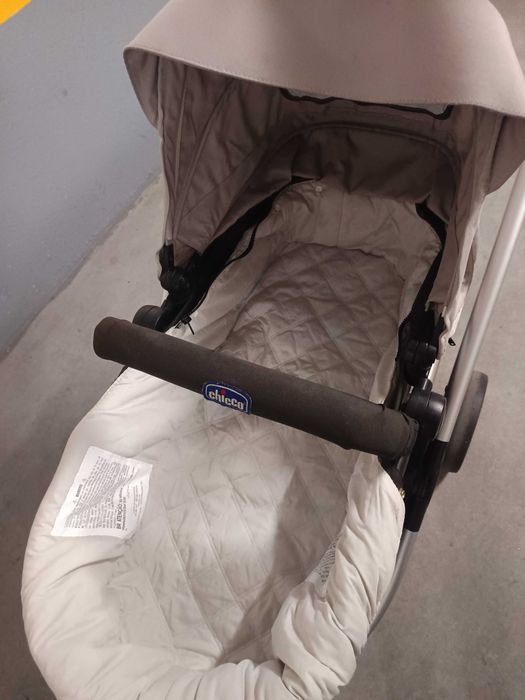 Carrinho bebé Chicco Urban Trio