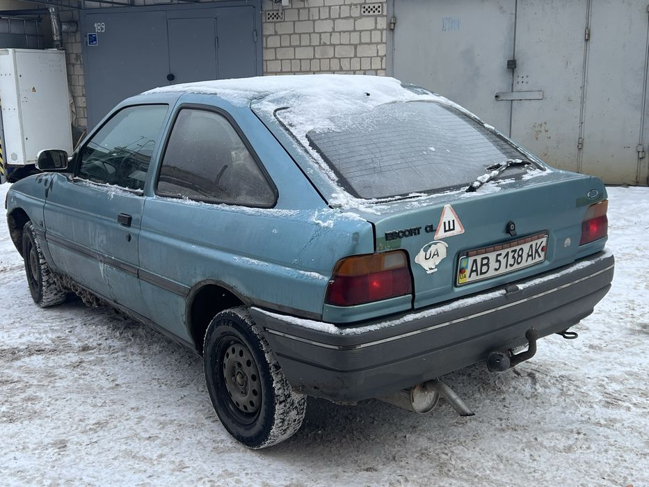 Ford escort 1.4 бензин