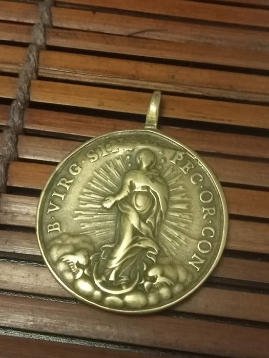 Medalha religiosa, do séc.XVIII, Imaculada Conceição/ Custódia