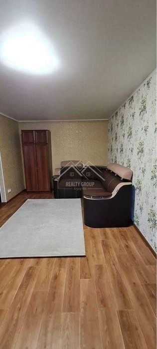 Оренда двокімнатної квартири на Восході по Гурова.