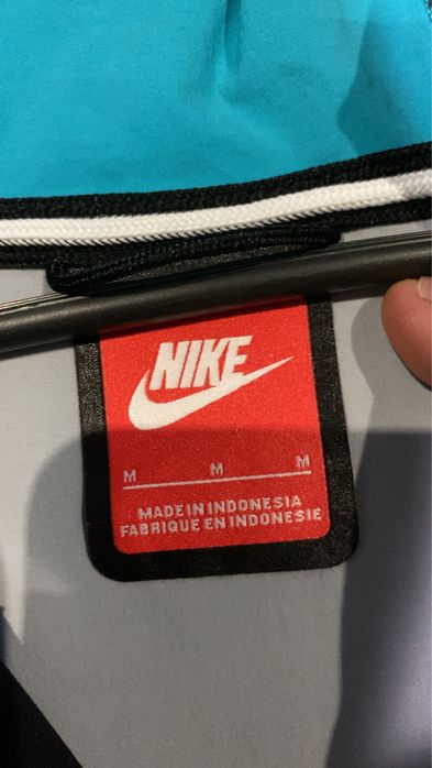 kurtka wiatrowka nike tech full zip L