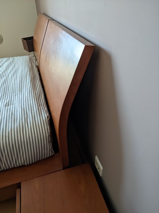 Cama de casal madeira de cerejeira 140x200